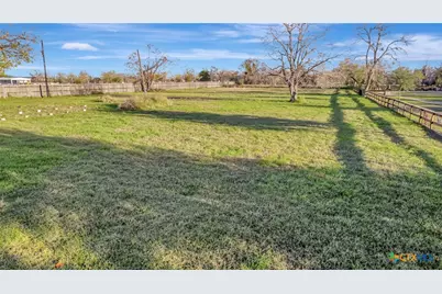 1507 Salem Road, Victoria, TX 77904 - Photo 12