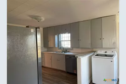 111 W Fowler Avenue, Killeen, TX 76541 - Photo 10