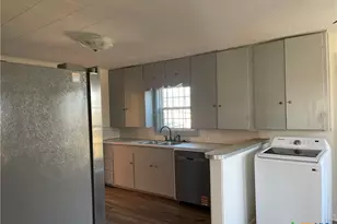 111 W Fowler Ave, Killeen, TX 76541 - Photo 10