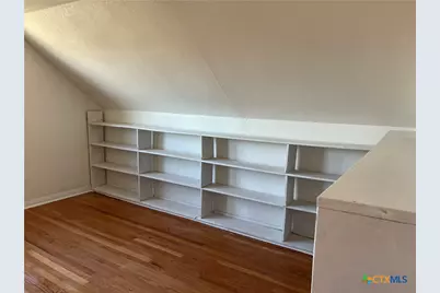 111 W Fowler Avenue, Killeen, TX 76541 - Photo 16