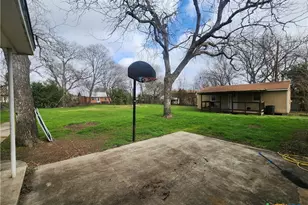 609 6th St, Moody, TX 76557 - Photo 38