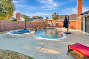 602 Brocton St, Victoria, TX 77904 - Photo 40