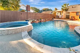 602 Brocton St, Victoria, TX 77904 - Photo 42