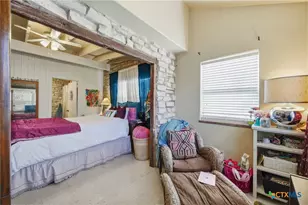 336 Whippoorwill Dr, Canyon Lake, TX 78133 - Photo 32