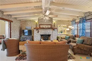 336 Whippoorwill Dr, Canyon Lake, TX 78133 - Photo 4