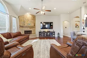 2531 Toenges Ln, New Braunfels, TX 78132 - Photo 8