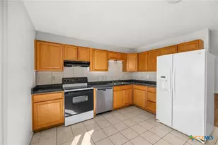 1901 Cedarhill Dr, Killeen, TX 76543 - Photo 4