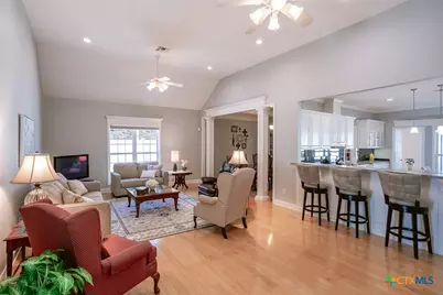 213 Iron Gate, Victoria, TX 77904 - Photo 8