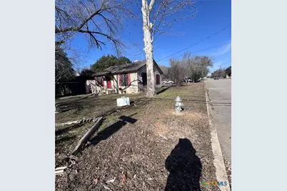 795 E Mather Street, New Braunfels, TX 78130 - Photo 1