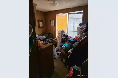 2518 Thompson Street, Victoria, TX 77901 - Photo 8