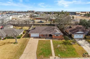 3017 Oaklawn Dr, Temple, TX 76502 - Photo 2