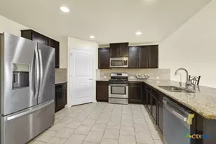 11514 Tiger Woods, San Antonio, TX 78221 - Photo 8