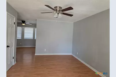 506 Creek Street, Copperas Cove, TX 76522 - Photo 2