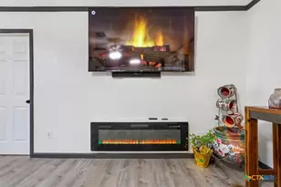 301 Liberty St, Gatesville, TX 76528 - Photo 4