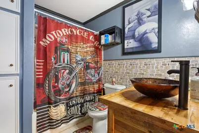 301 Liberty Street, Gatesville, TX 76528 - Photo 16