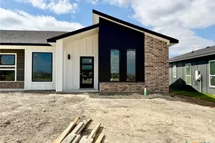 1623 Crooked River Ct, Temple, TX 76502 - Photo 2