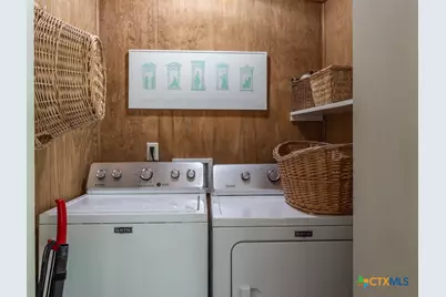 114 N College Street, Gonzales, TX 78629 - Photo 30