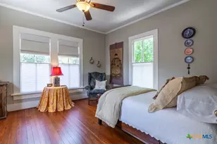 114 N College St, Gonzales, TX 78629 - Photo 26