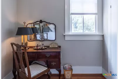 114 N College Street, Gonzales, TX 78629 - Photo 28