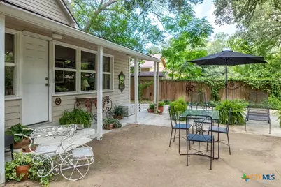 114 N College Street, Gonzales, TX 78629 - Photo 34