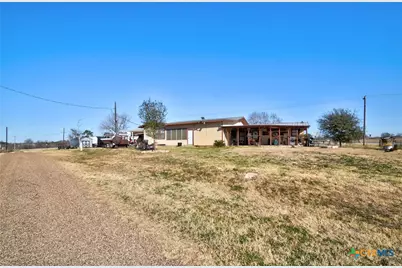 1017 US Highway 87, Smiley, TX 78159 - Photo 26