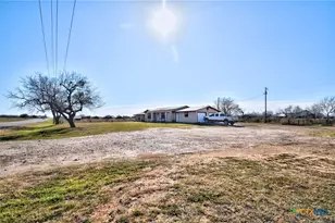 1017 US Hwy 87, Smiley, TX 78159 - Photo 2