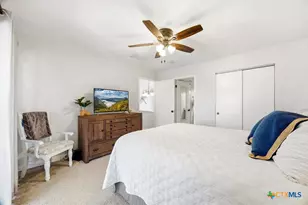 1135 Parkview Dr, Canyon Lake, TX 78133 - Photo 22