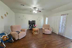 1614 Calvin Loop, New Braunfels, TX 78130 - Photo 2