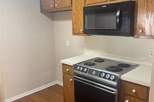 414 Mariner Dr, Victoria, TX 77901 - Photo 4