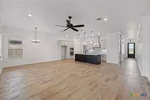 914 Alice Cir, Temple, TX 76502 - Photo 10