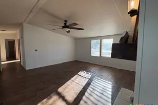 590 Lee St, Victoria, TX 77905 - Photo 6