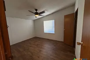 590 Lee St, Victoria, TX 77905 - Photo 16