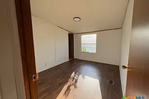 590 Lee St, Victoria, TX 77905 - Photo 18