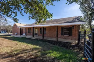 519 Eden Ranch Dr, Canyon Lake, TX 78133 - Photo 2