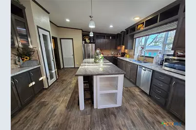 390 & 400 N Fawn Ridge Dr, Leander, TX 78641 - Photo 12