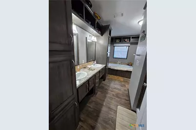 390 & 400 N Fawn Ridge Dr, Leander, TX 78641 - Photo 16