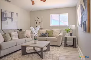 1204 Cedar Dr, Killeen, TX 76543 - Photo 2