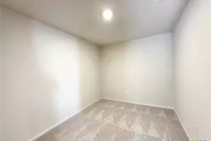 549 Autumn Blaze, New Braunfels, TX 78130 - Photo 8