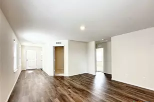 549 Autumn Blaze, New Braunfels, TX 78130 - Photo 4