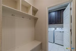 728 Rusty Gate Wy, New Braunfels, TX 78130 - Photo 14