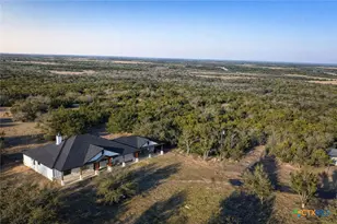 705 Indian Hills Rd, Gatesville, TX 76528 - Photo 2