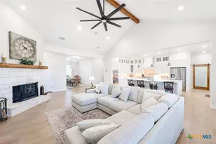 705 Indian Hills Rd, Gatesville, TX 76528 - Photo 10