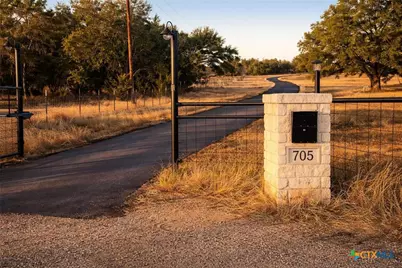 705 Indian Hills Road, Gatesville, TX 76528 - Photo 4