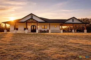 705 Indian Hills Rd, Gatesville, TX 76528 - Photo 1