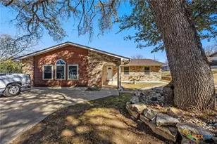 7 Dana St, Lampasas, TX 76550 - Photo 2