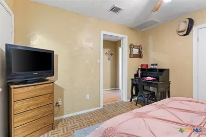 173 County Road 458A, Thorndale, TX 76577 - Photo 28