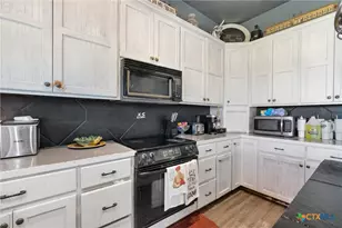 173 Co Rd 458A, Thorndale, TX 76577 - Photo 12