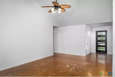 1544 Pams Path, New Braunfels, TX 78130 - Photo 8