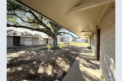 20115 San Marcos Highway #2B, San Marcos, TX 78666 - Photo 2