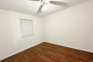 20115 San Marcos Hwy, San Marcos, TX 78666 - Photo 12